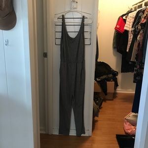 💕 Grey H&M Jumpsuit 💕
